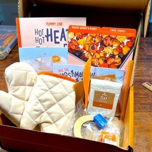 KiwiCrate Warm & Wonderful cooking box
